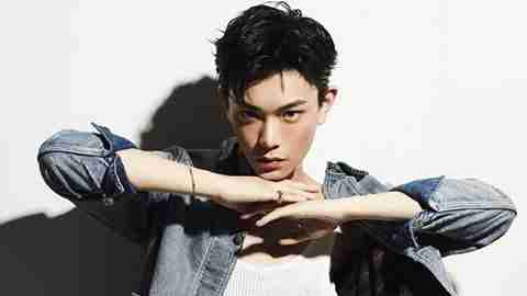 丁禹兮最新瑞丽大片好好看 西装帅气又绅士超有感 霸总范太强